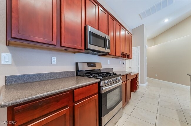 Building Photo - 9542 Twister Trace St