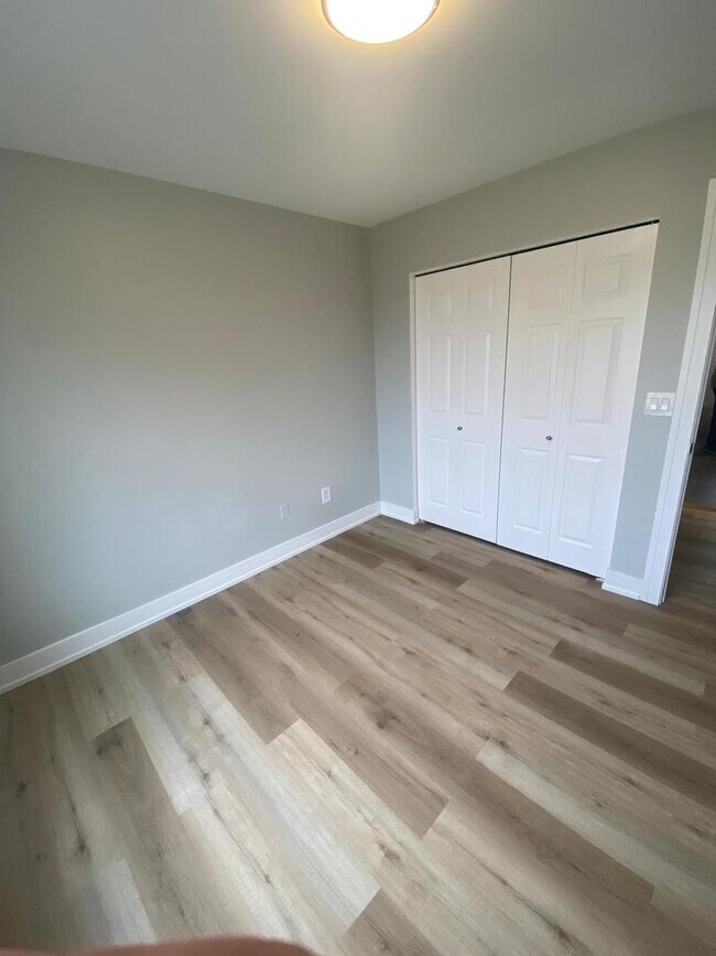 Building Photo - 21226 Chastworth Ln