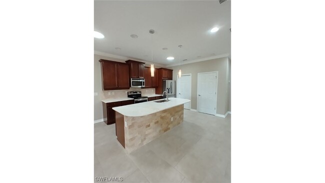 Building Photo - 20572 Chestnut Ridge Dr
