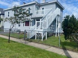 Building Photo - 301 McCool Ave