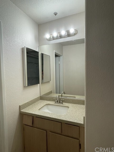 Building Photo - 13133 Le Parc