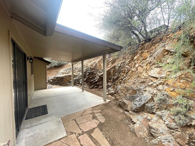 Building Photo - Immaculate 3-Bedroom Home in Yavapai Hills