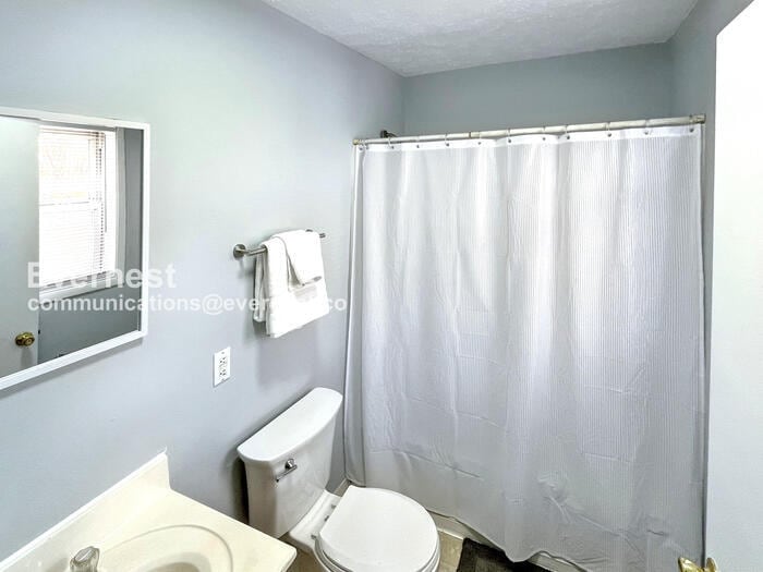 Building Photo - 208 Lower Consol Rd NW