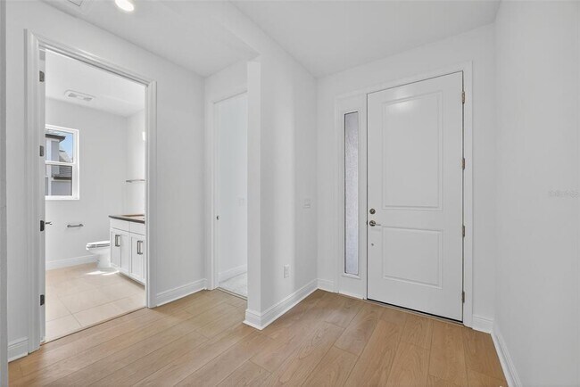 Building Photo - 7536 Nighthawk Dr