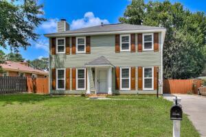 Building Photo - 2211 Pleasant Dr