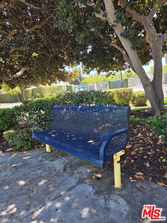 Building Photo - 8805 Berkshire Way