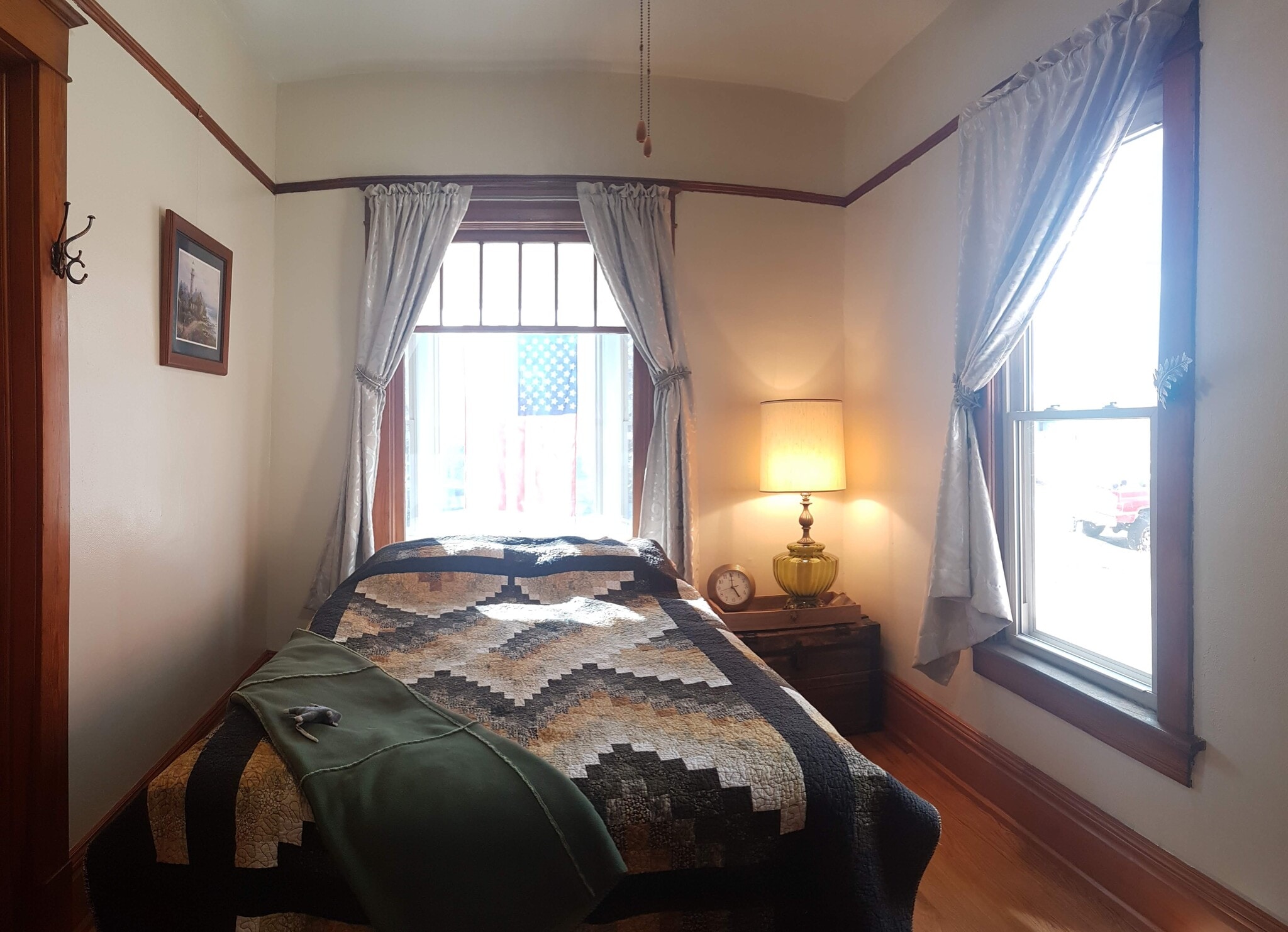 1st floor bedroom off of entry hallway - 407 S. 6th Street