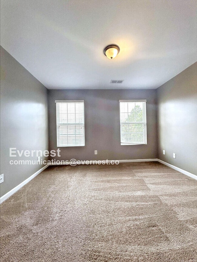 Building Photo - 8988 Lanark Ln