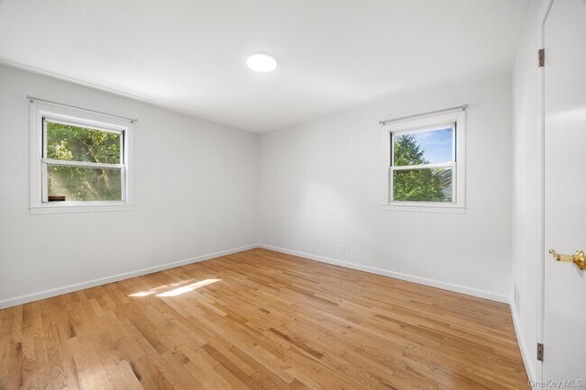 Building Photo - 372 Heathcote Rd