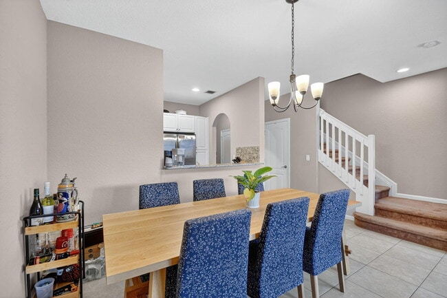 Building Photo - 5296 Palm Colony Dr