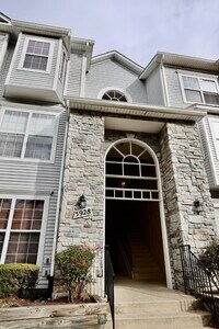 Building Photo - Welcome Home!