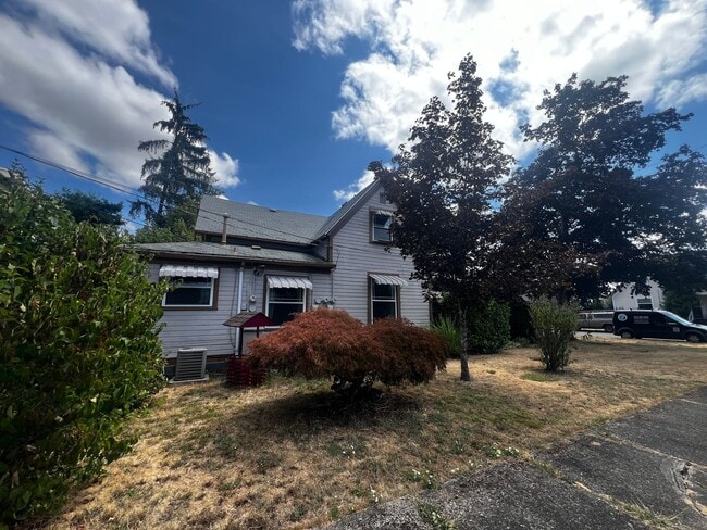 Building Photo - 3-Bedroom 2-bathroom house in Cottage Grove