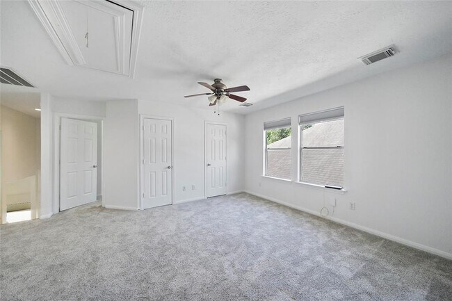 Building Photo - 6818 Amber Pine Ct