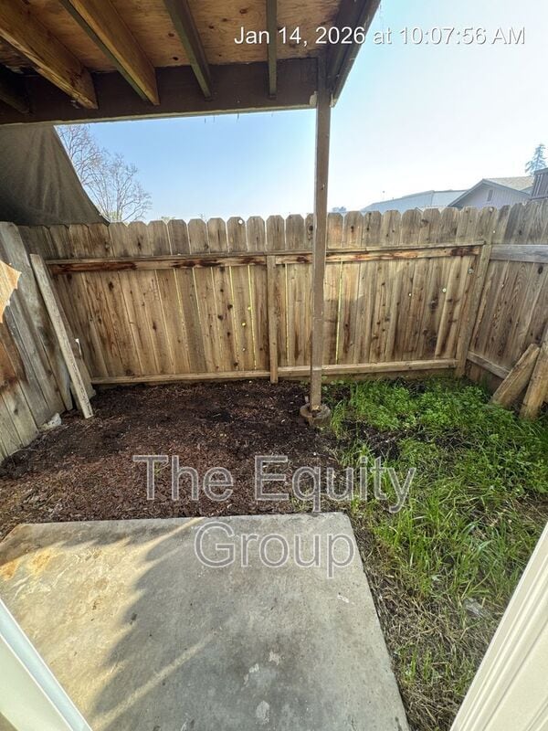 Building Photo - 809 Monarch Cir