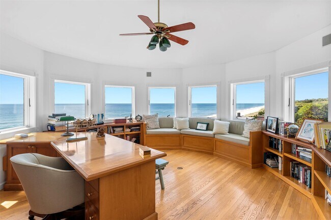 Building Photo - 390 Old Montauk Hwy