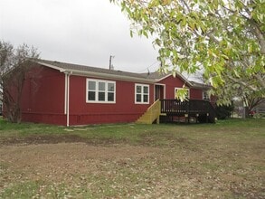 Building Photo - 2151 Crockett Rd