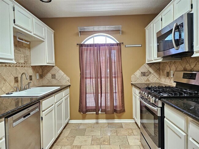Building Photo - 4310 Morris Ct