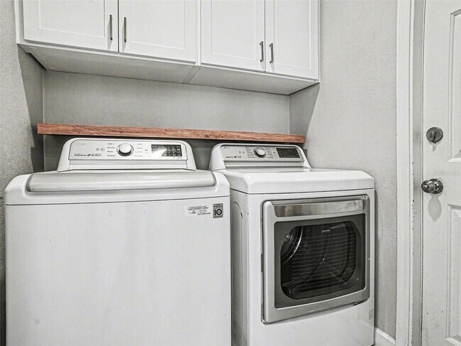 Building Photo - 3404 Royal Ascot Run