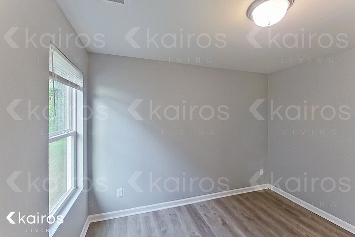 Building Photo - 236 Fox Chase Wy