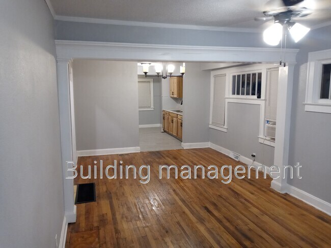 Building Photo - 5614 E 28th St