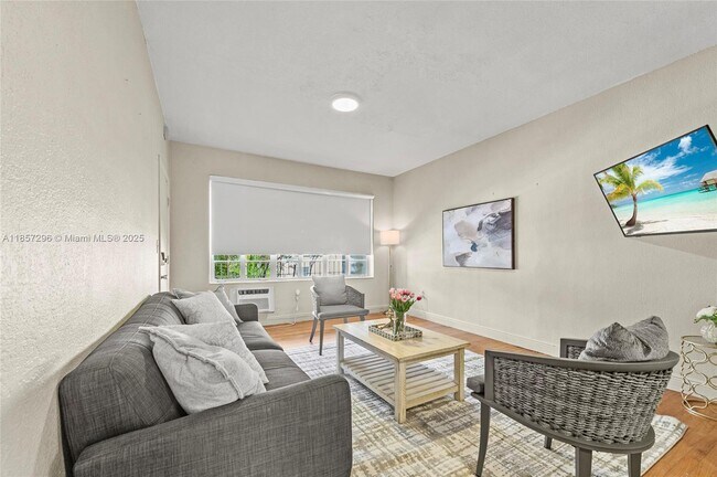 Building Photo - 301 86th St
