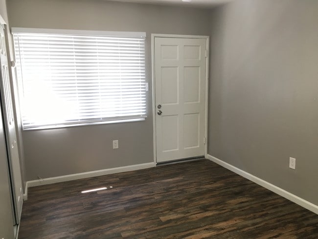 Building Photo - 5441,43,51 E 2nd St.