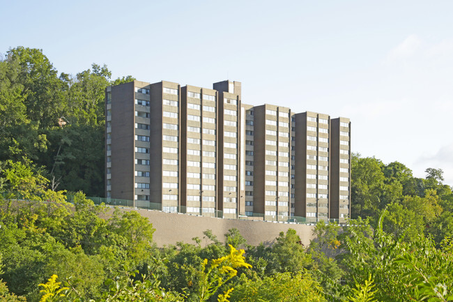 Primary Photo - Walnut Towers at Frick Park