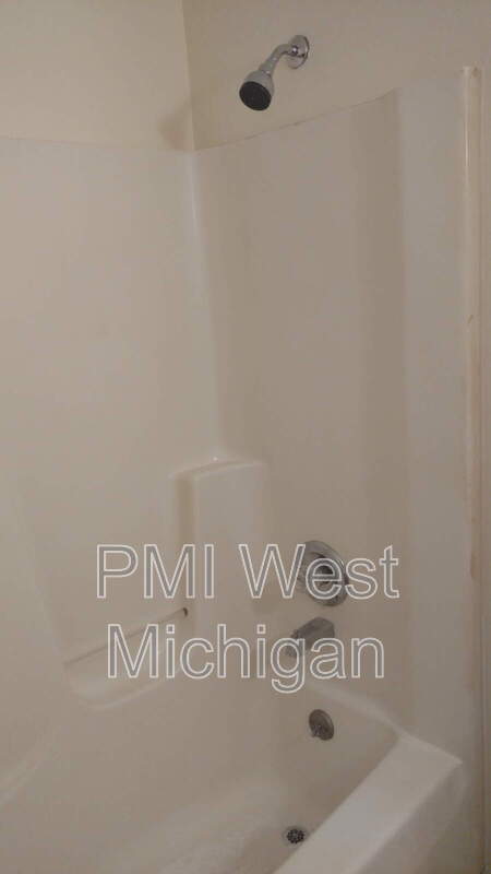 Building Photo - 14532 State St