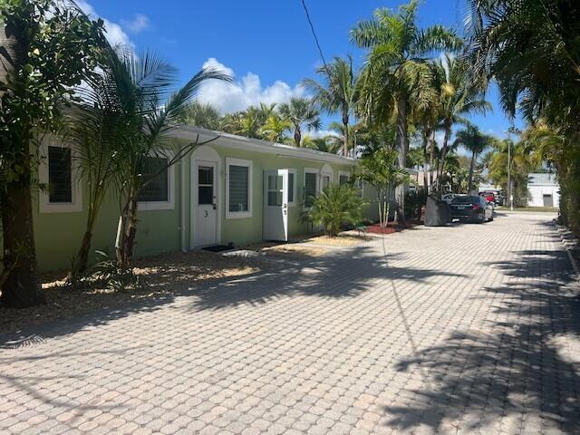 Building Photo - 116 Mayfield Rd