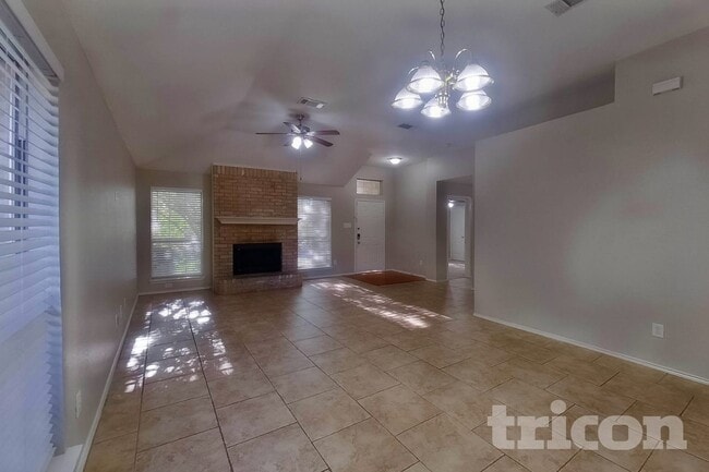 Building Photo - 8707 Woodrigg Dr