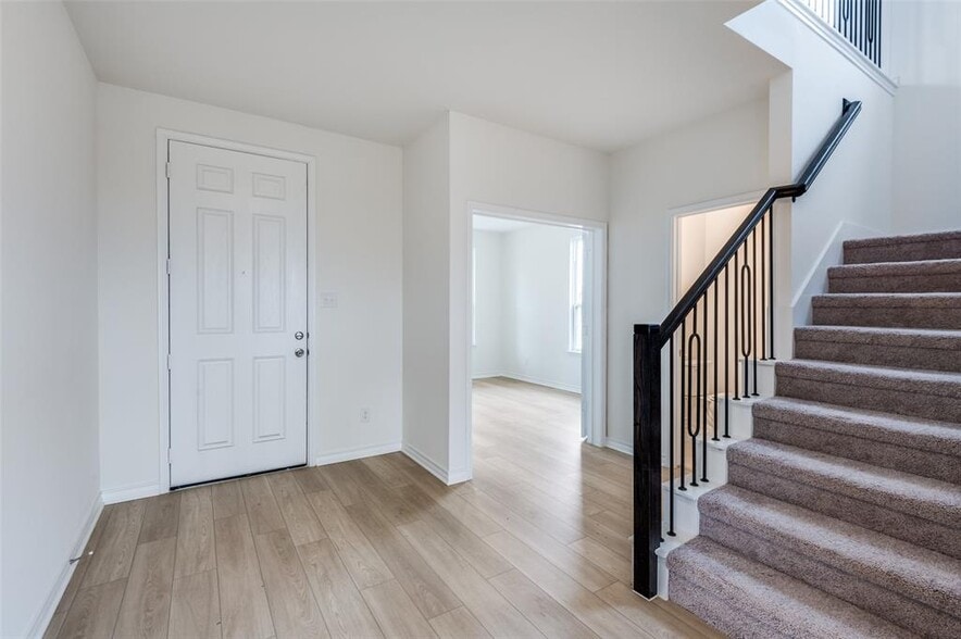 Front Door - 377 Princewood Dr