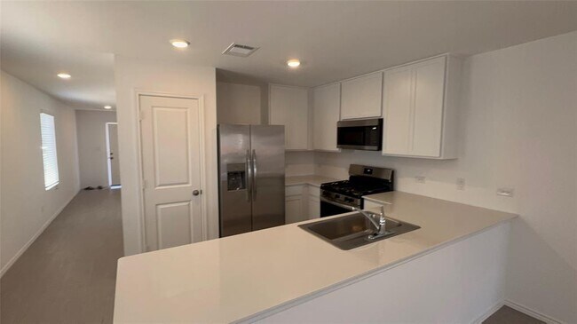 Building Photo - 2322 Dust Devil Dr