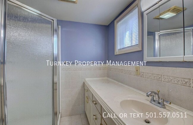 Building Photo - 5123 Lee Ave