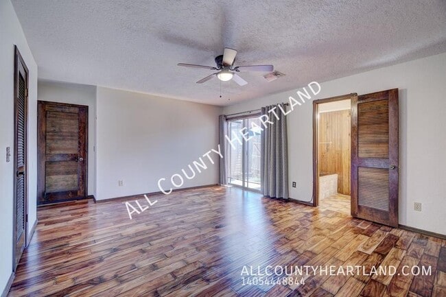 Building Photo - 10408 Casa Linda