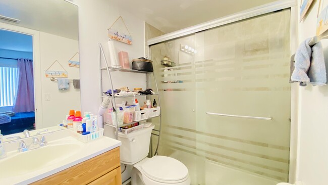 Building Photo - 3274 Coral Ridge Dr