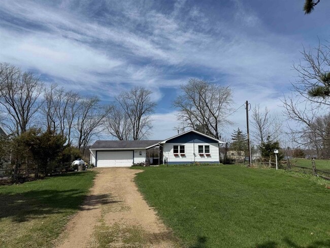 Building Photo - 2893 County Rd Z