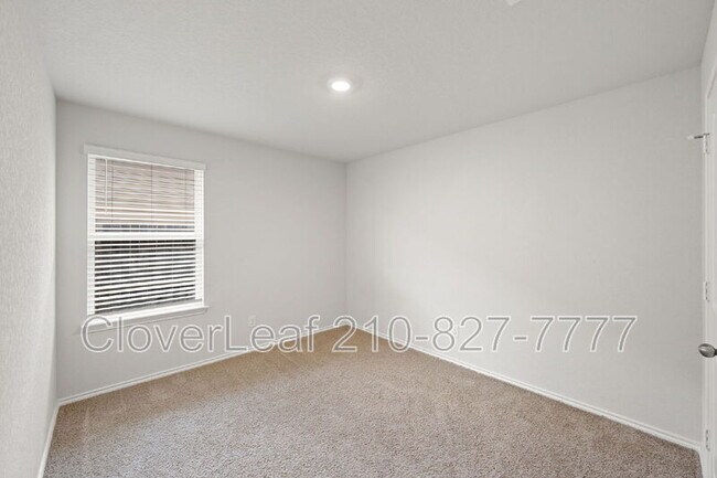 Building Photo - 13927 Borolanite Dr
