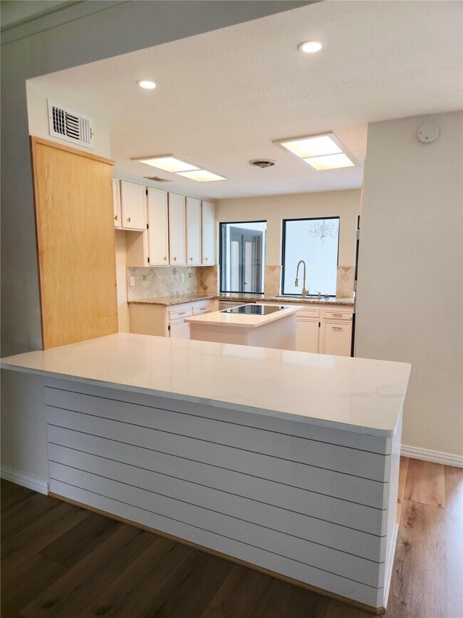 Building Photo - 13014 Lazdins Cir