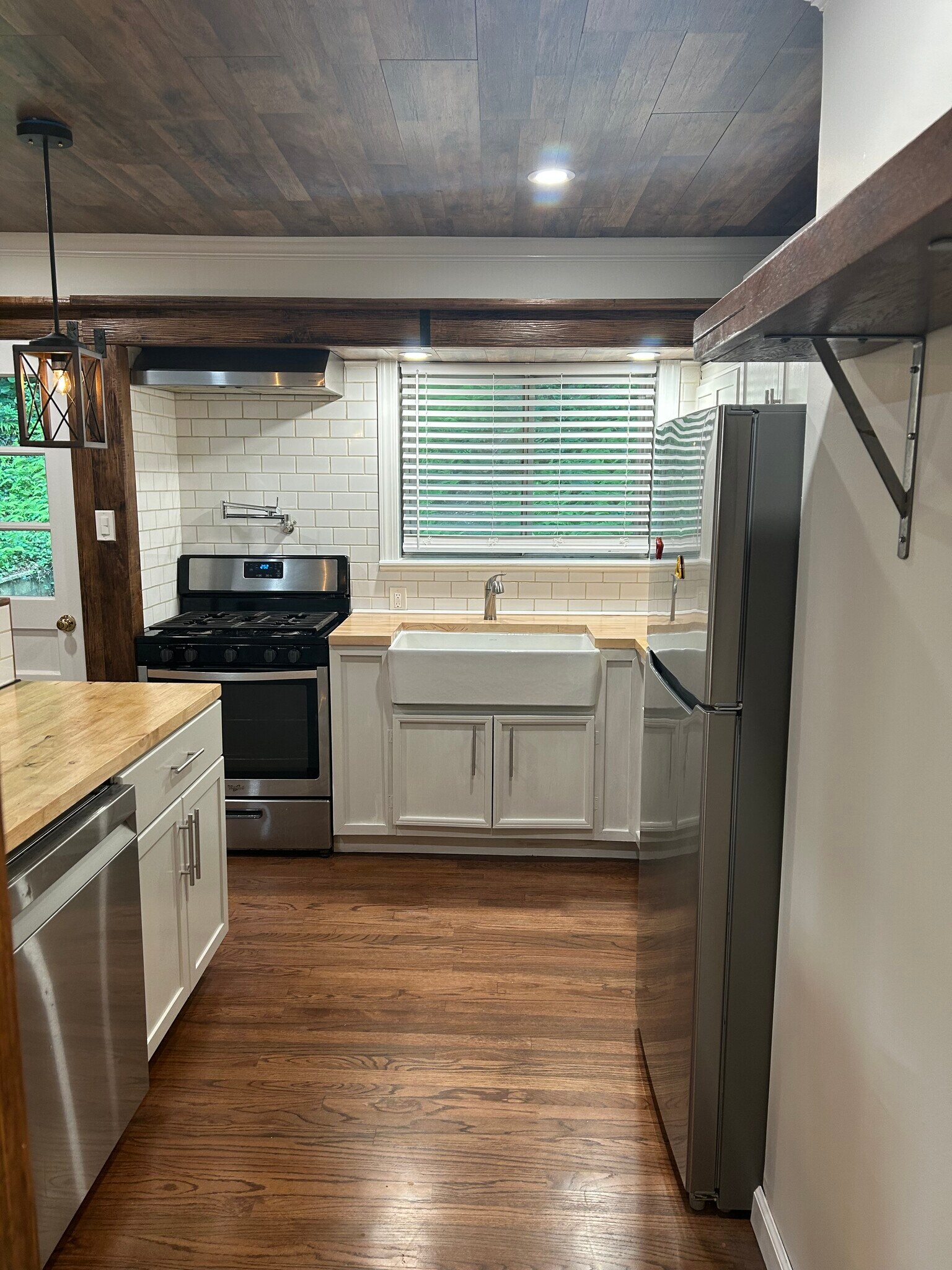 Kitchen - 52 Hammond Rd