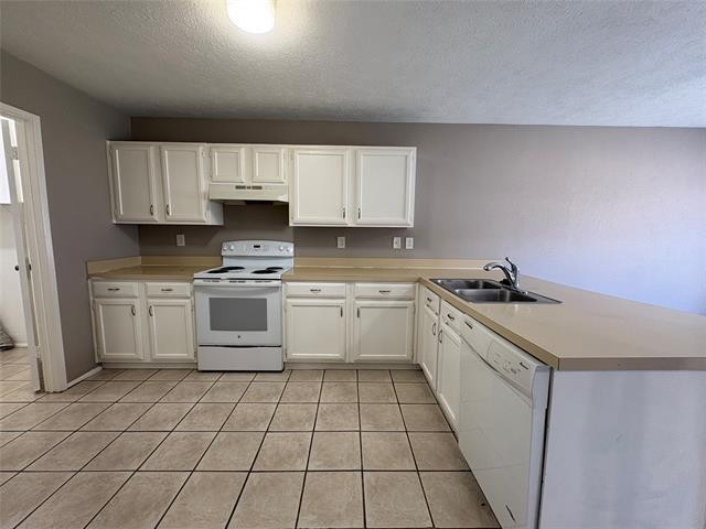 Building Photo - 455 Everest Ct