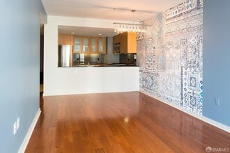 Building Photo - 355 1st St