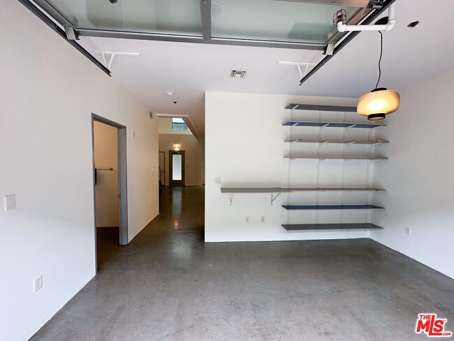 Building Photo - 11500 Tennessee Ave