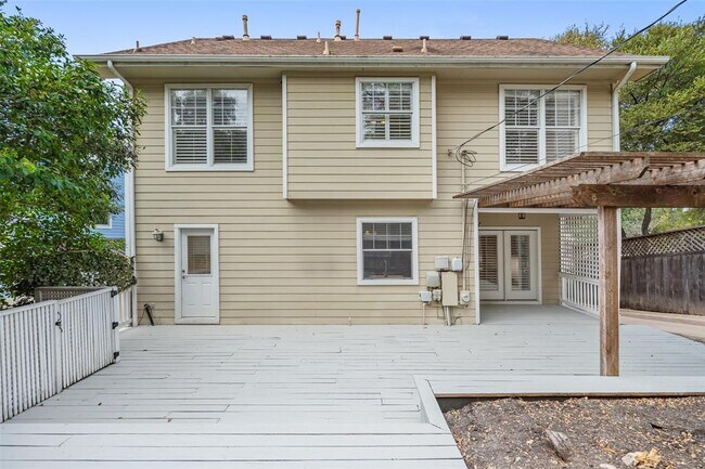 Building Photo - 4305 Shoal Creek Blvd
