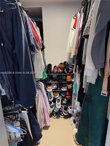 Building Photo - 540 Brickell Key Dr