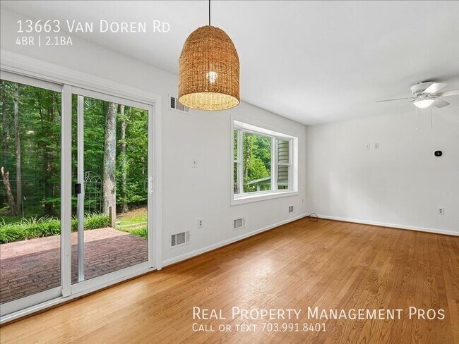 Building Photo - 13663 Van Doren Rd