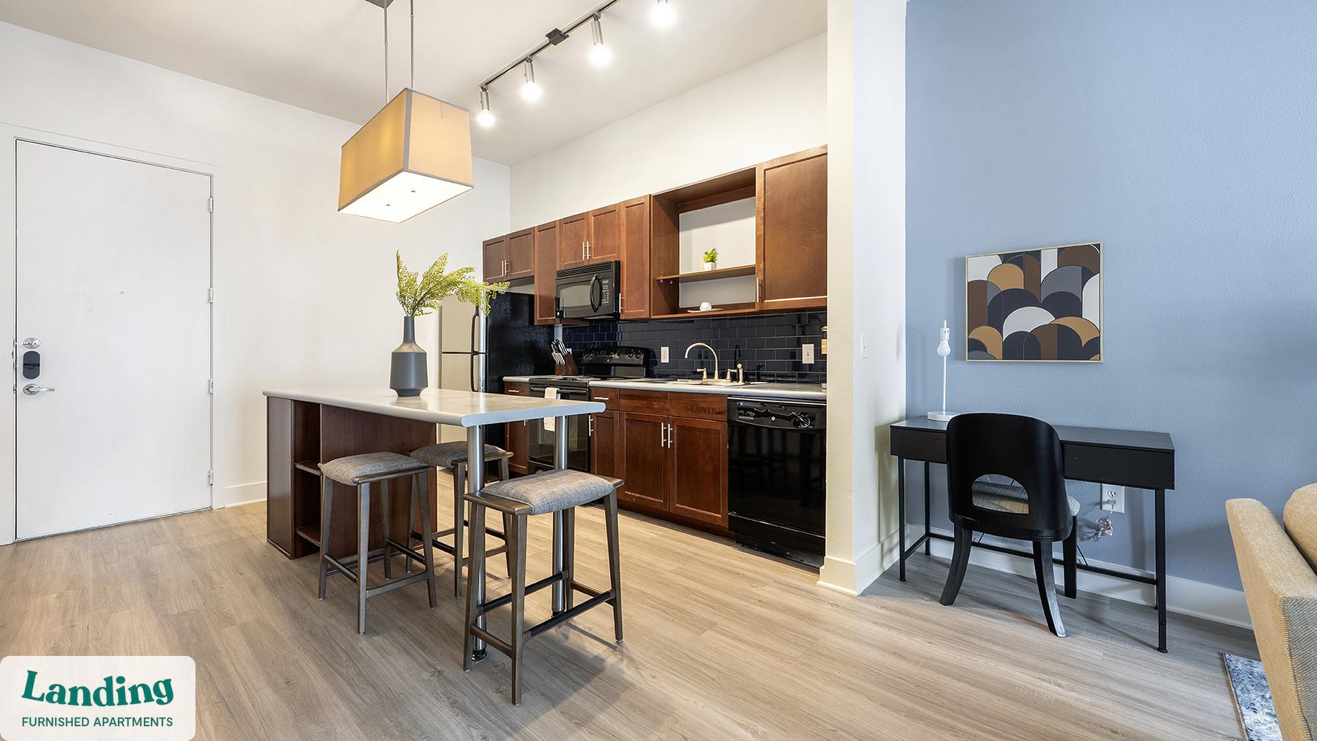 Building Photo - 810 W St Johns Ave