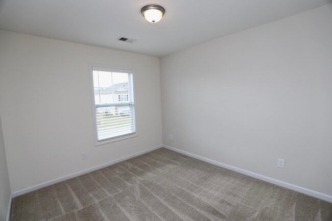 Building Photo - 115 Whitetail Cir