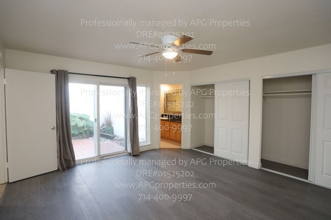 Building Photo - 17679 San Vicente St