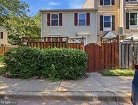Building Photo - 40 Whitechurch Ct