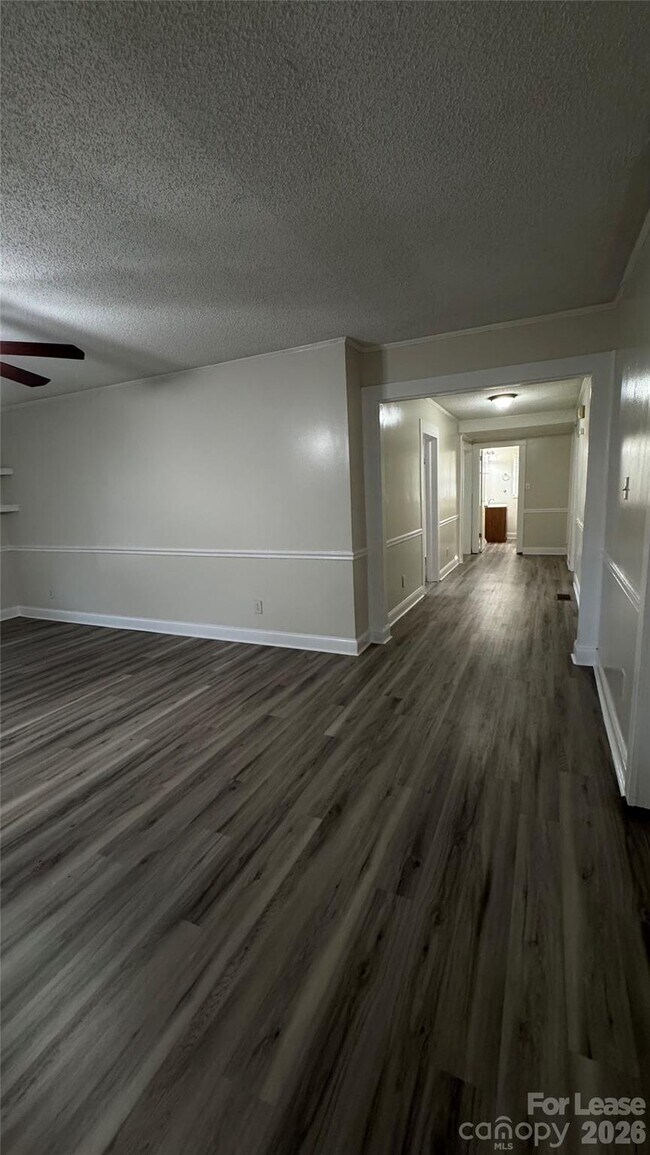 Building Photo - 181 McGill Ave NW